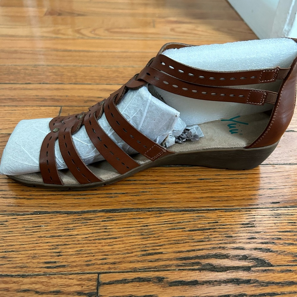 Yuu Fahna gladiator braided sandals mini wedge sz 11